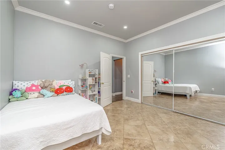 4043 Sierra Avenue, Norco, California 92860