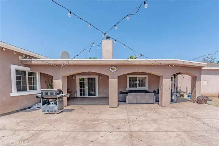 4043 Sierra Avenue, Norco, California 92860