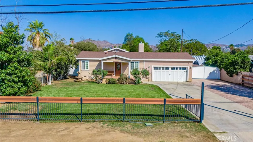 4043 Sierra Avenue, Norco, California 92860