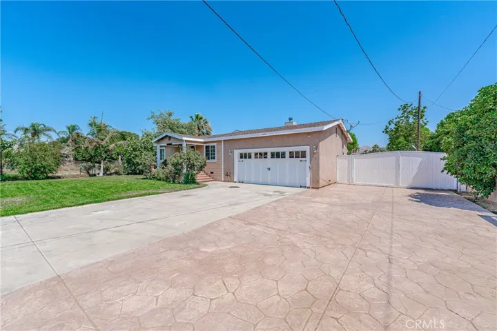 4043 Sierra Avenue, Norco, California 92860