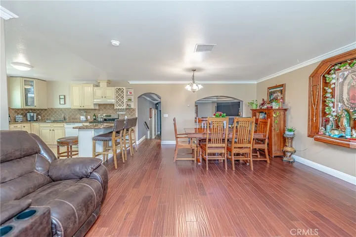 4043 Sierra Avenue, Norco, California 92860
