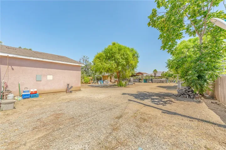 4043 Sierra Avenue, Norco, California 92860