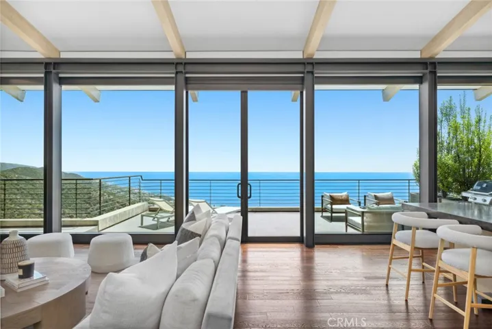 591 Balboa Avenue, Laguna Beach, California 92651