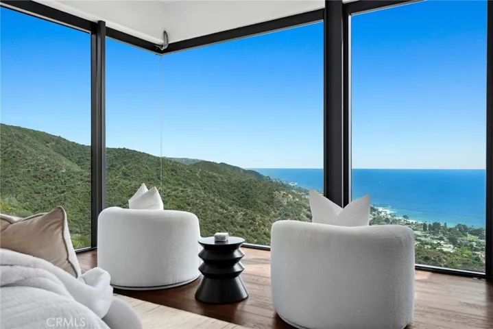 591 Balboa Avenue, Laguna Beach, California 92651
