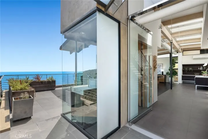 591 Balboa Avenue, Laguna Beach, California 92651