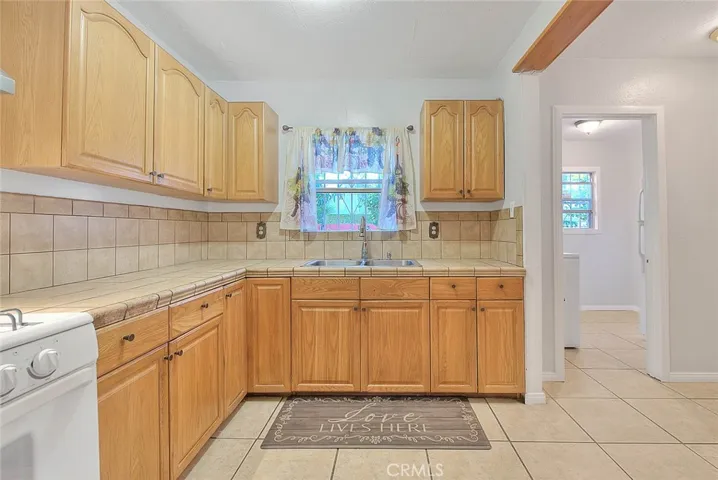 2095 N Mountain View Avenue, San Bernardino, California 92405