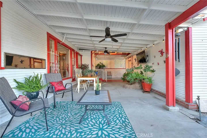 2095 N Mountain View Avenue, San Bernardino, California 92405