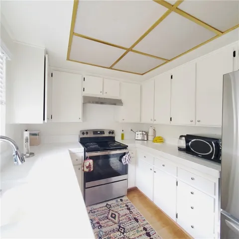 28025 Ridgecove Court N, Rancho Palos Verdes, California 90275