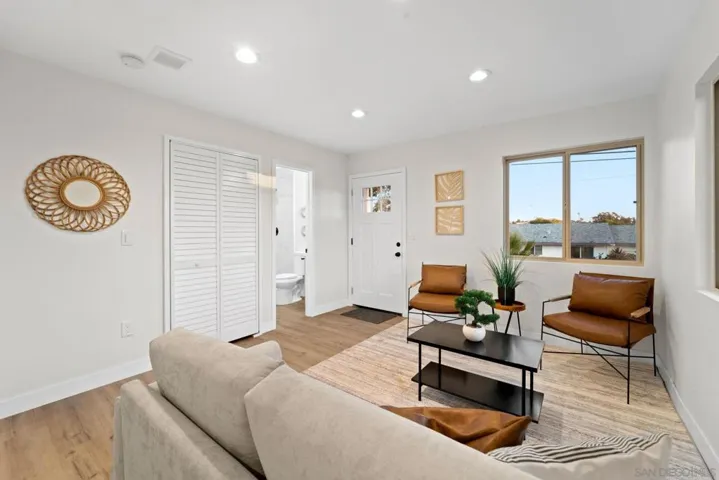 7290 Colony Rd, La Mesa, California 91942