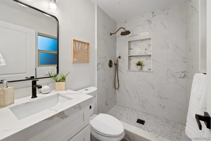 7290 Colony Rd, La Mesa, California 91942