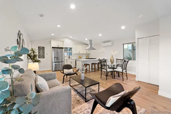 7290 Colony Rd, La Mesa, California 91942