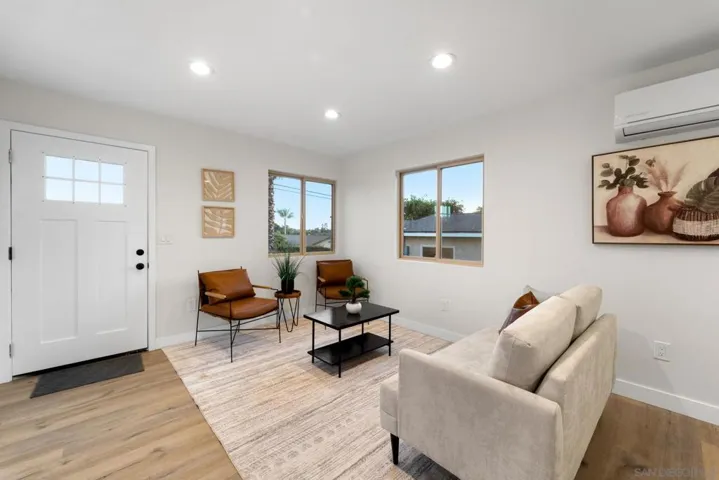 7290 Colony Rd, La Mesa, California 91942