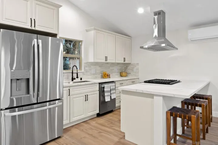 7290 Colony Rd, La Mesa, California 91942