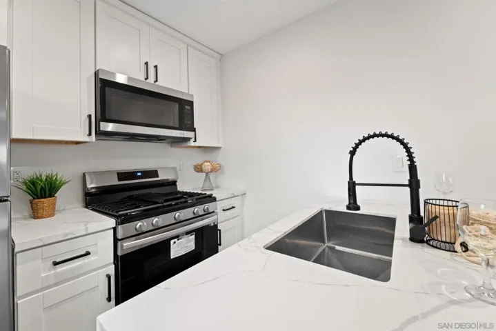 7290 Colony Rd, La Mesa, California 91942