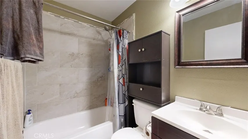 11201 Bleeker Court, Riverside, California 92505