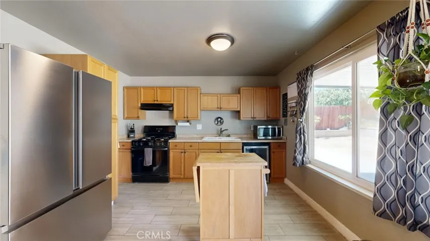 11201 Bleeker Court, Riverside, California 92505