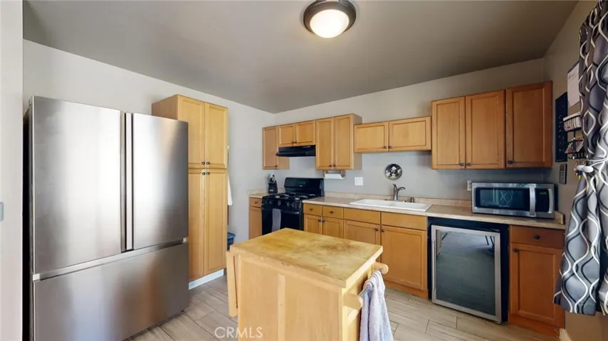 11201 Bleeker Court, Riverside, California 92505