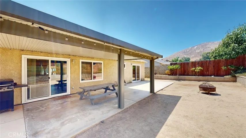11201 Bleeker Court, Riverside, California 92505