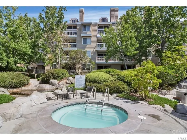 20301 Bluffside Circle 409, Huntington Beach, California 92646