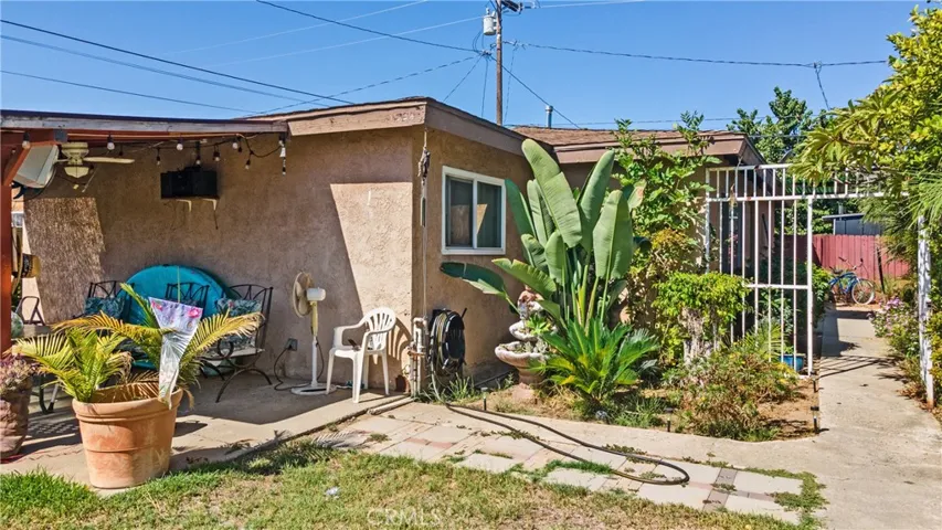11607 Fidel Avenue, Whittier, California 90605