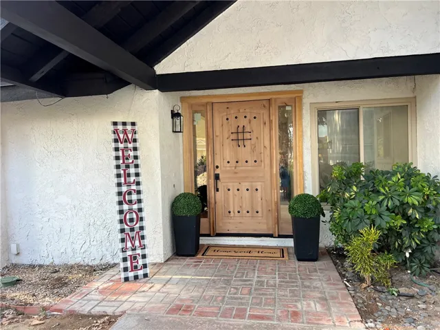 227 Mount Shasta, Norco, California 92860