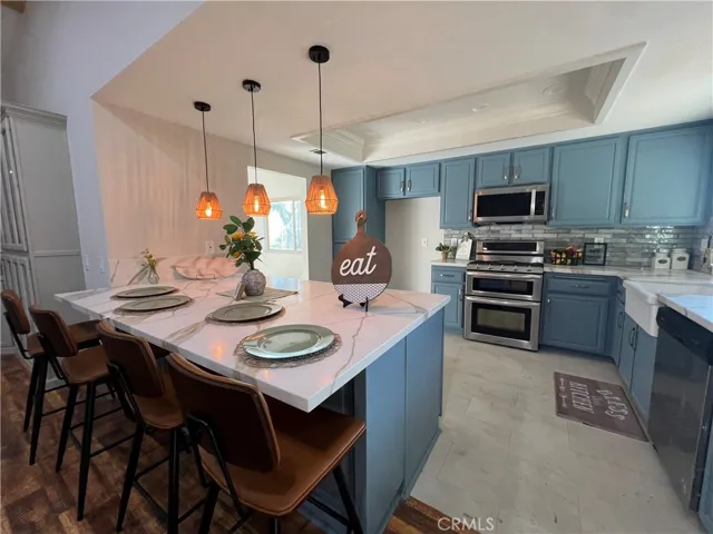227 Mount Shasta, Norco, California 92860