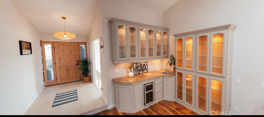 227 Mount Shasta, Norco, California 92860