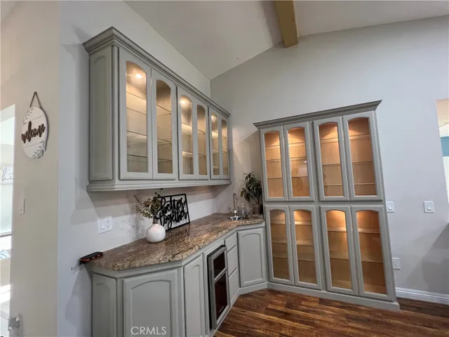 227 Mount Shasta, Norco, California 92860