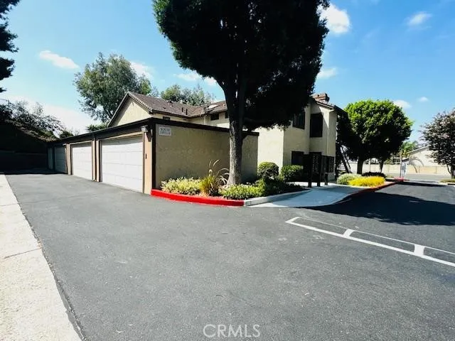Building with garage