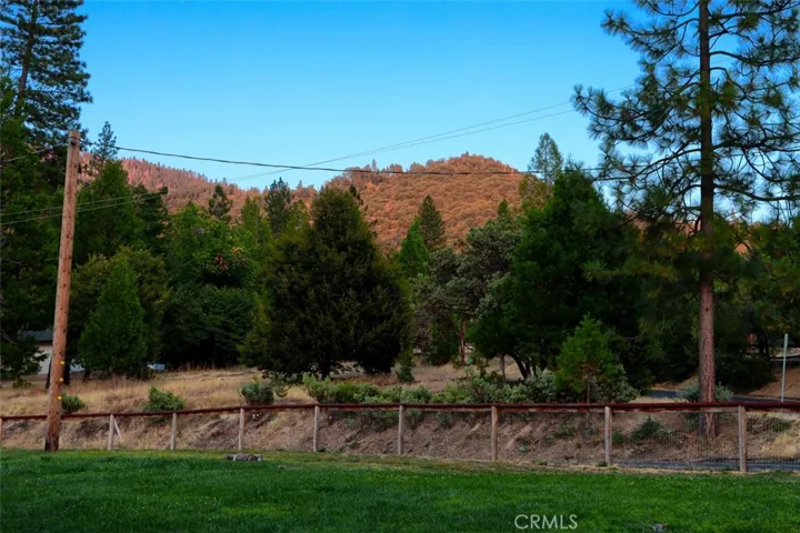 5663 Creel Road, Mariposa, California 95338