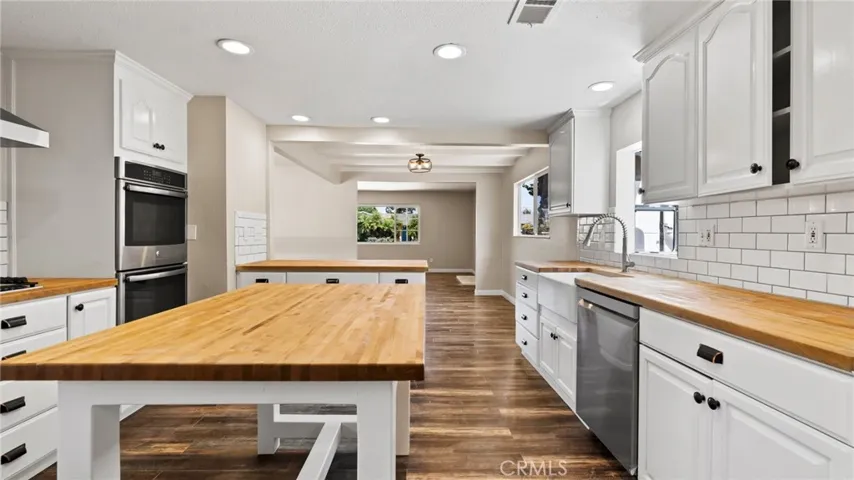 2332 E Garfield Ave, Orange, California 92867