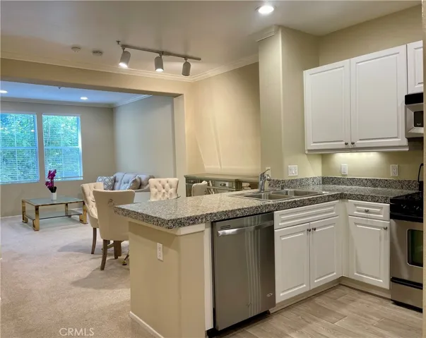 3244 Watermarke Place, Irvine, California 92612