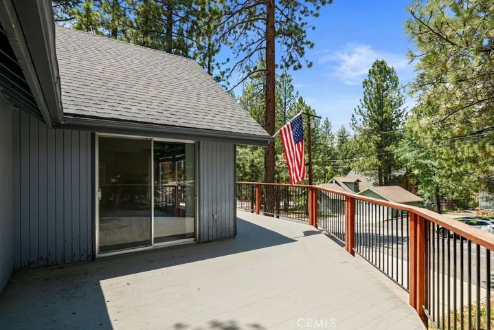 41735 Comstock Lane, Big Bear Lake, California 92315
