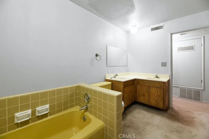 41735 Comstock Lane, Big Bear Lake, California 92315