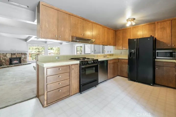 41735 Comstock Lane, Big Bear Lake, California 92315