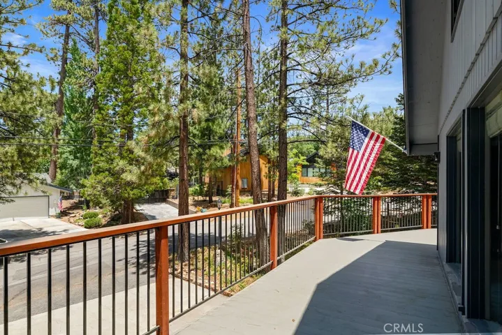 41735 Comstock Lane, Big Bear Lake, California 92315