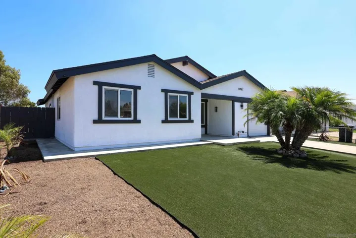 10967 Salinas Way, San Diego, California 92126