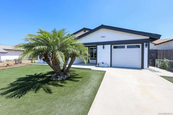10967 Salinas Way, San Diego, California 92126
