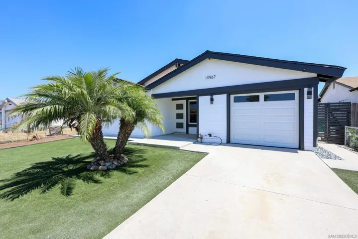 10967 Salinas Way, San Diego, California 92126