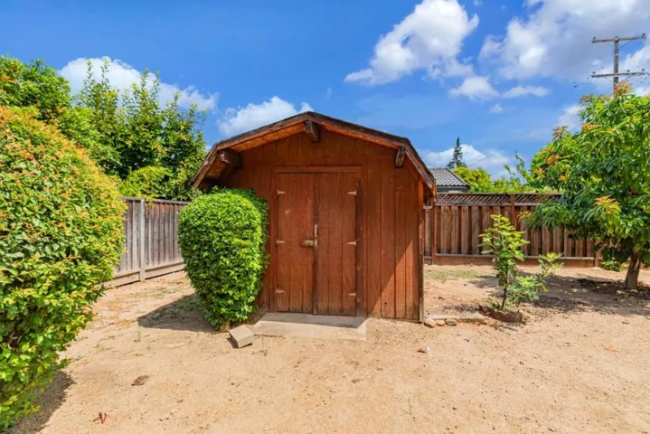 10420 N Blaney Avenue, Cupertino, California 95014