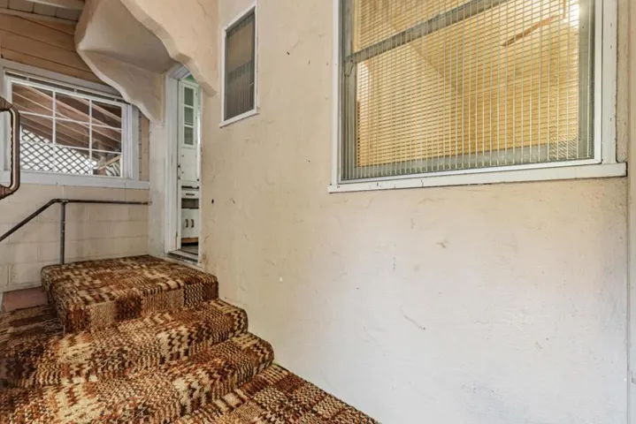 10420 N Blaney Avenue, Cupertino, California 95014