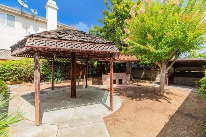 10420 N Blaney Avenue, Cupertino, California 95014