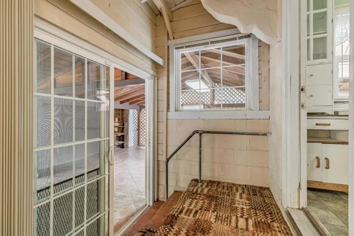 10420 N Blaney Avenue, Cupertino, California 95014