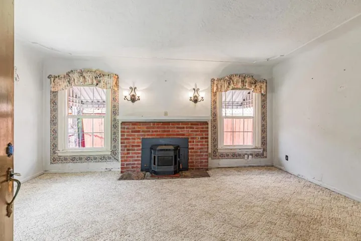 10420 N Blaney Avenue, Cupertino, California 95014