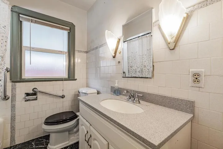 10420 N Blaney Avenue, Cupertino, California 95014
