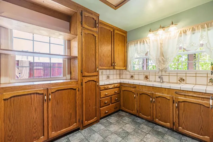 10420 N Blaney Avenue, Cupertino, California 95014