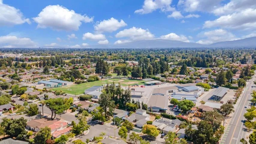 10420 N Blaney Avenue, Cupertino, California 95014