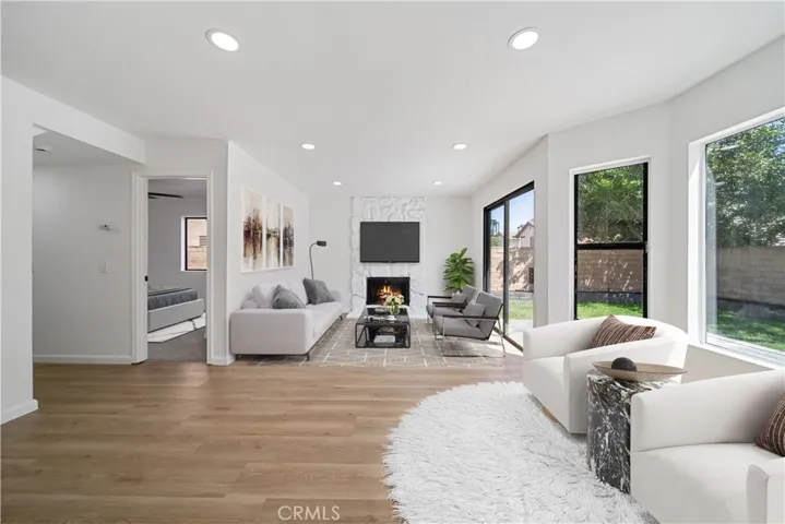 17221 Walnut Ave Avenue, Fontana, California 92336