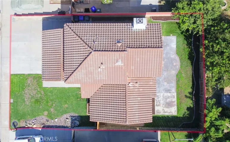 17221 Walnut Ave Avenue, Fontana, California 92336