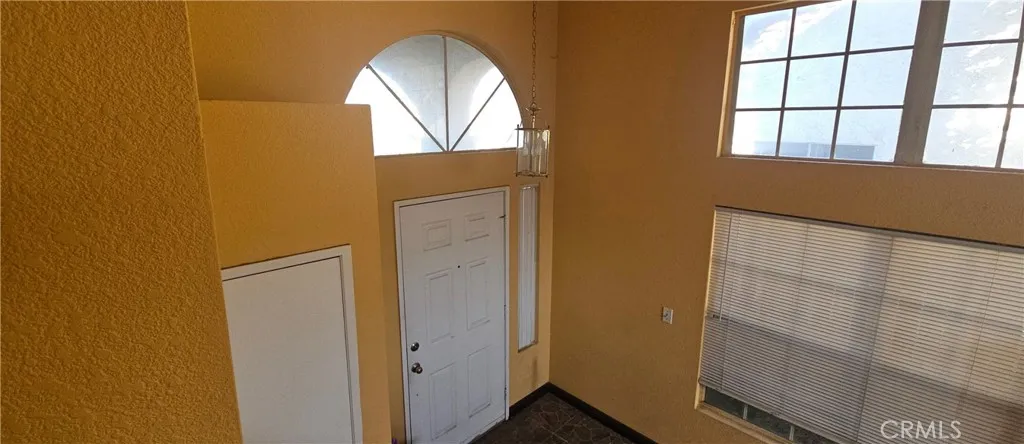 11989 Glenheather Drive, Fontana, California 92337